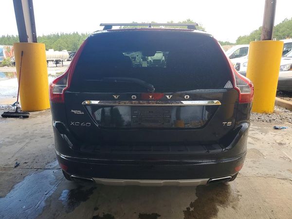 2016 VOLVO XC60