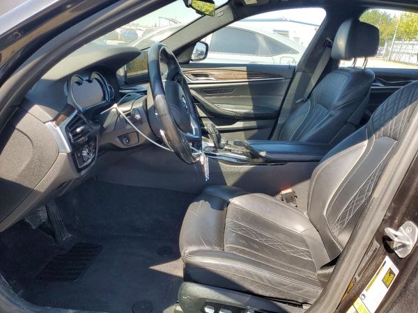 2018 BMW 530E
