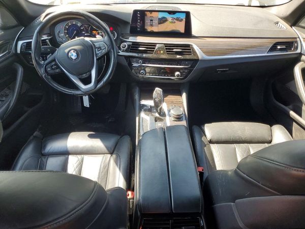 2018 BMW 530E