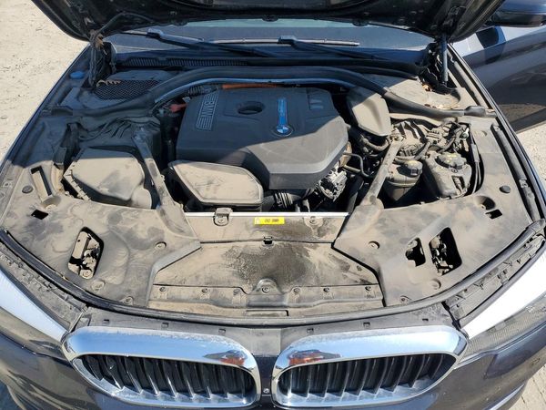 2018 BMW 530E