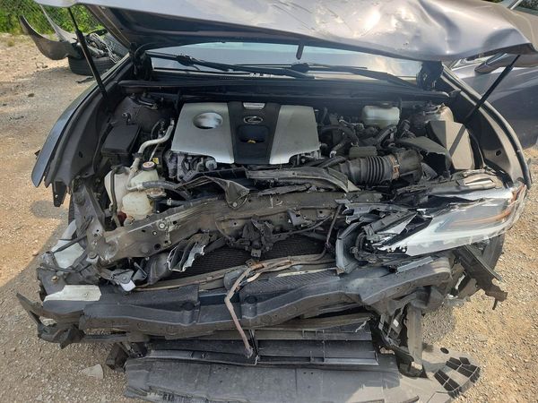 2019 LEXUS ES 300h