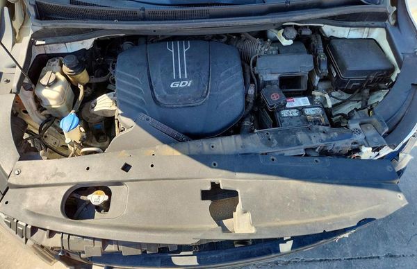2015 KIA SEDONA L - Low level