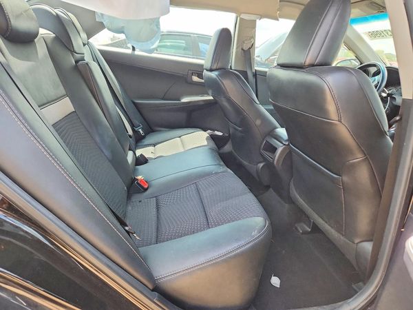2013 TOYOTA CAMRY