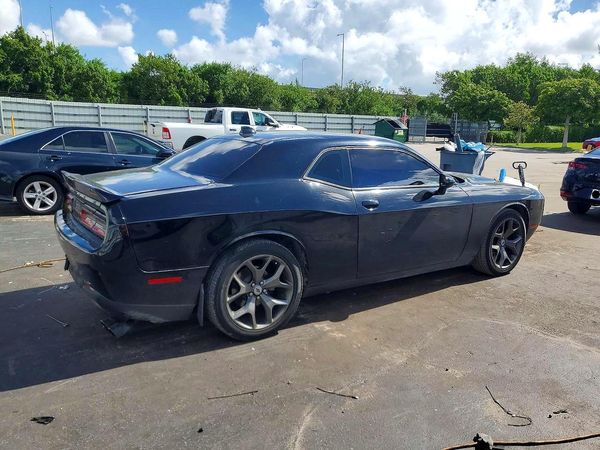 2021 DODGE CHALLENGER SXT