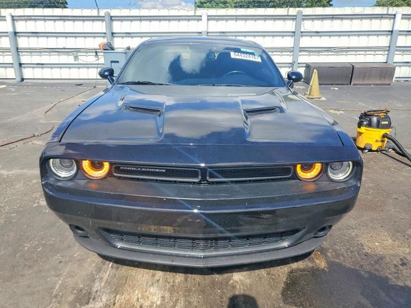 2021 DODGE CHALLENGER SXT