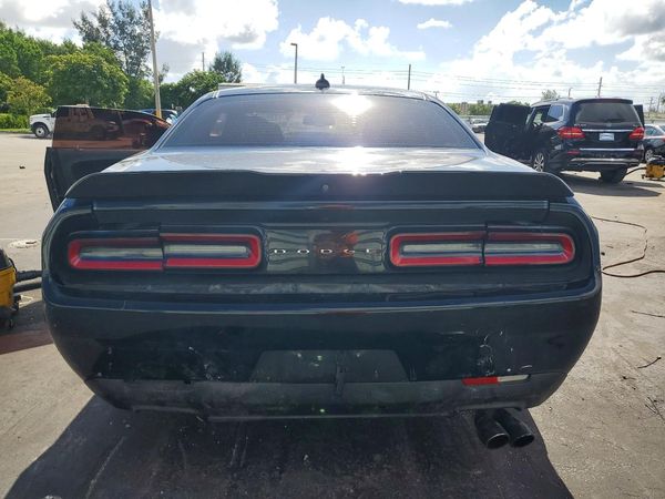 2021 DODGE CHALLENGER SXT