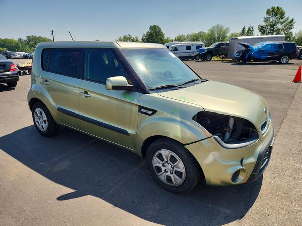 2012 KIA SOUL GL — Passenger 3/4
