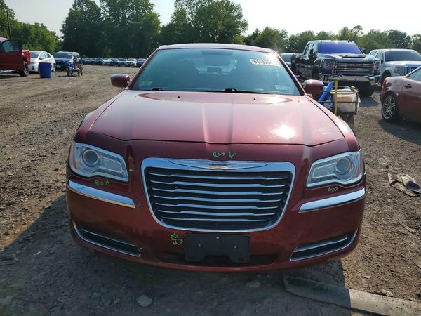 2012 CHRYSLER 300 Base/Limited
