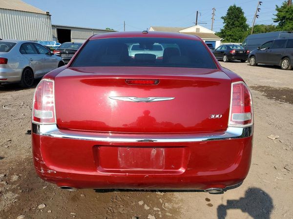2012 CHRYSLER 300 Base/Limited