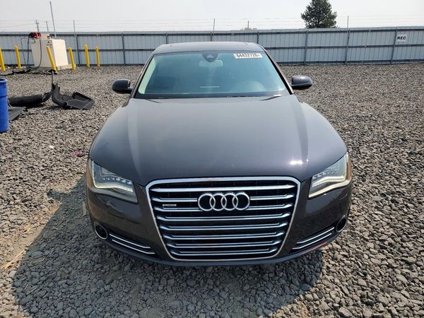 2013 AUDI A8