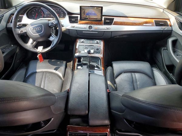 2013 AUDI A8