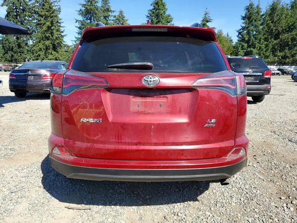 2018 TOYOTA RAV4 LE