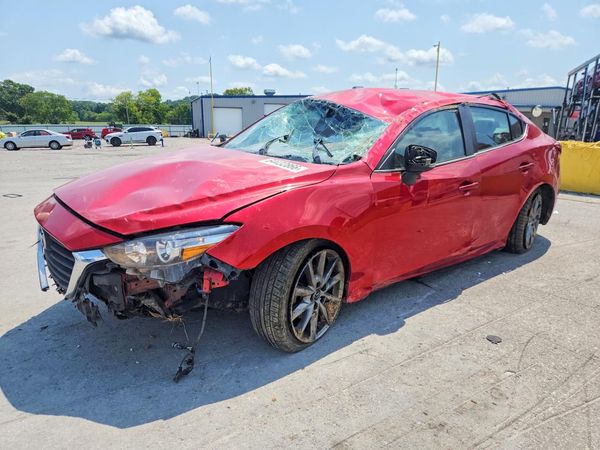 2018 MAZDA 3 Touring