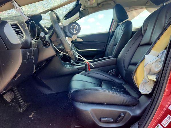 2018 MAZDA 3 Touring