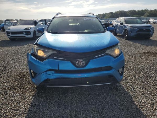 2017 TOYOTA RAV4