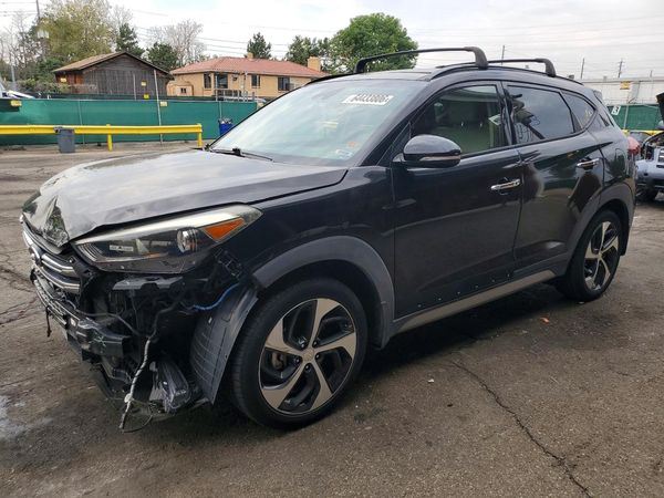 2017 HYUNDAI TUCSON