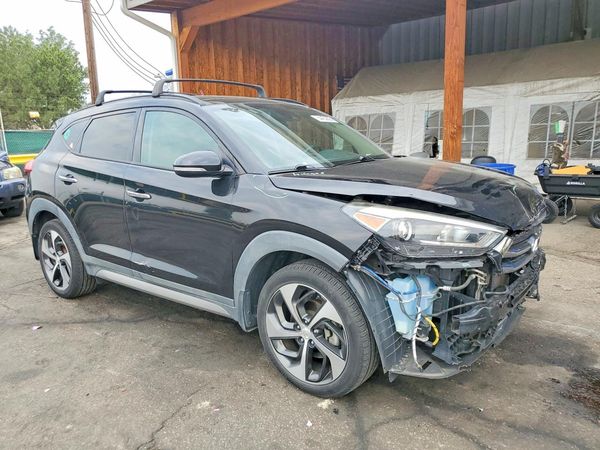 2017 HYUNDAI TUCSON