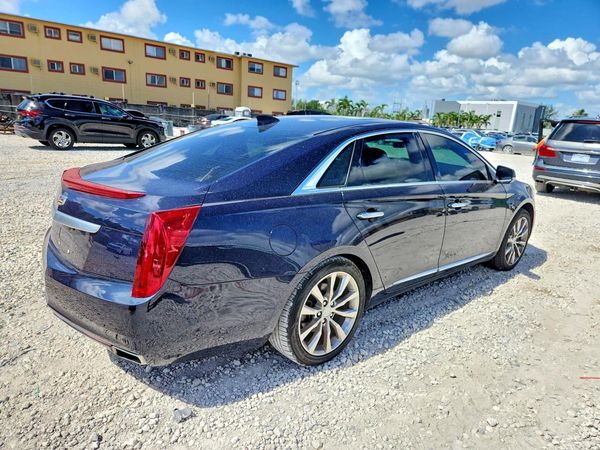 2016 CADILLAC XTS Premium