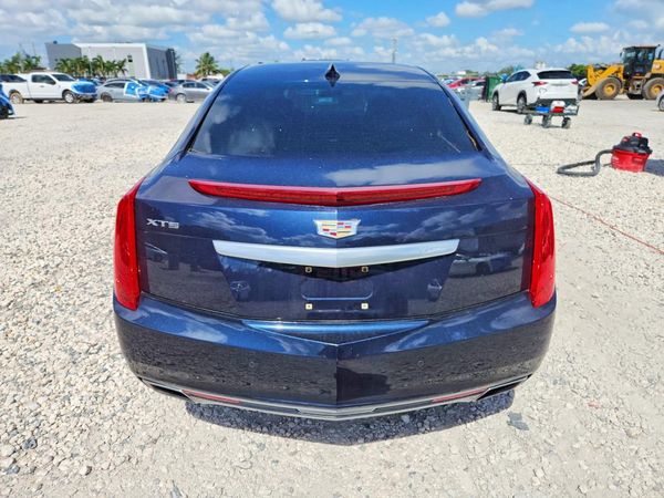 2016 CADILLAC XTS Premium