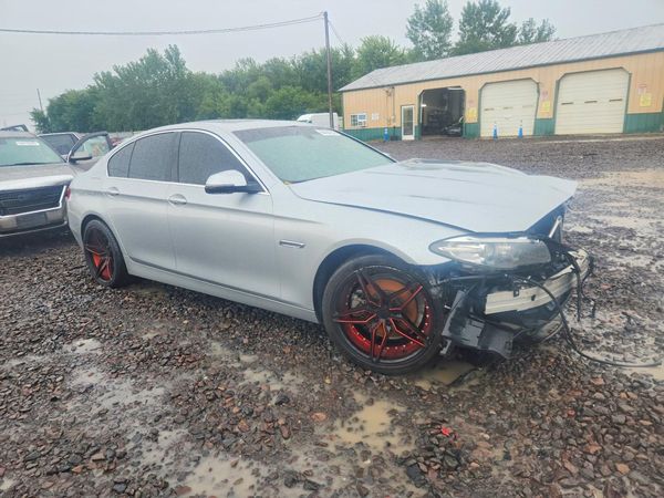 2016 BMW 528