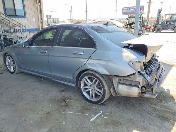 2012 MERCEDES-BENZ C C250