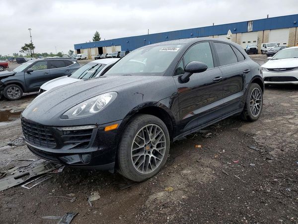2018 PORSCHE MACAN Macan S