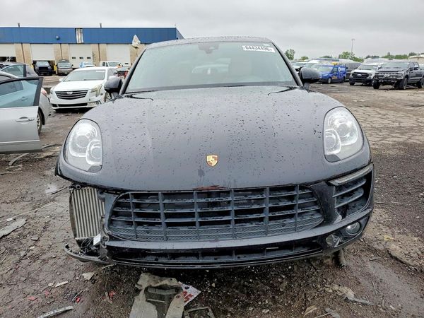 2018 PORSCHE MACAN Macan S