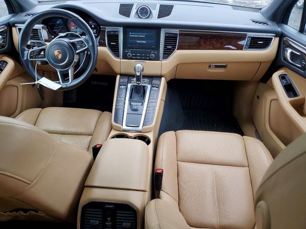 2018 PORSCHE MACAN Macan S