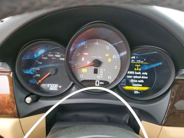 2018 PORSCHE MACAN Macan S