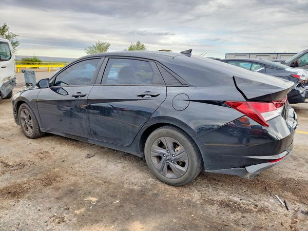 2022 HYUNDAI ELANTRA SEL w/Convenience Pkg