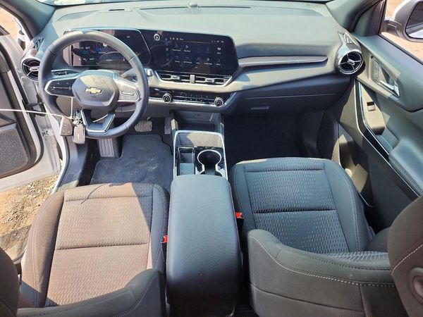 2025 CHEVROLET EQUINOX