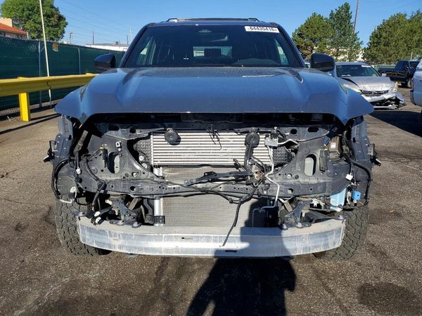 2025 TOYOTA 4RUNNER