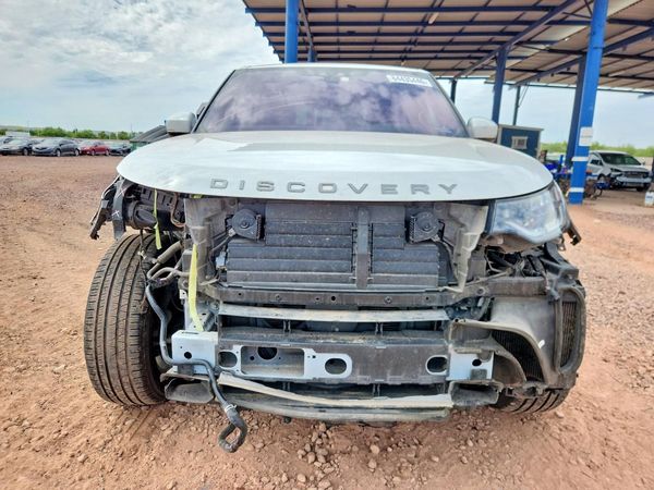 2020 LAND ROVER DISCOVERY SE
