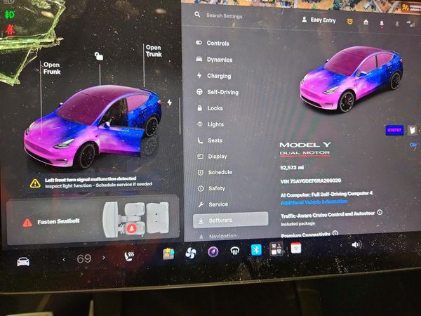2024 TESLA MODEL Y