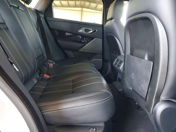 2018 LAND ROVER RANGE ROVER VELAR R-Dynamic SE