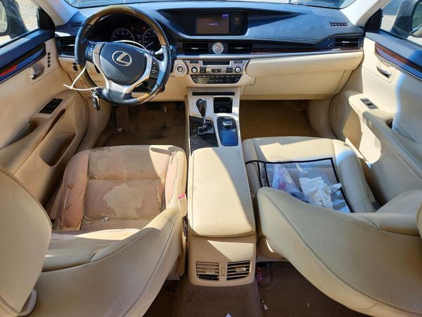 2013 LEXUS ES 350