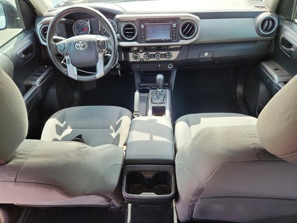 2017 TOYOTA TACOMA