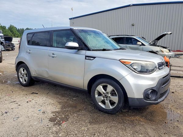 2017 KIA SOUL Base