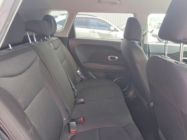 2017 KIA SOUL Base