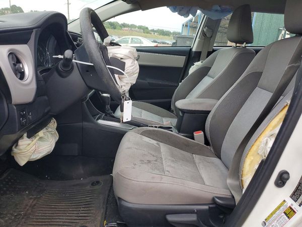 2017 TOYOTA COROLLA
