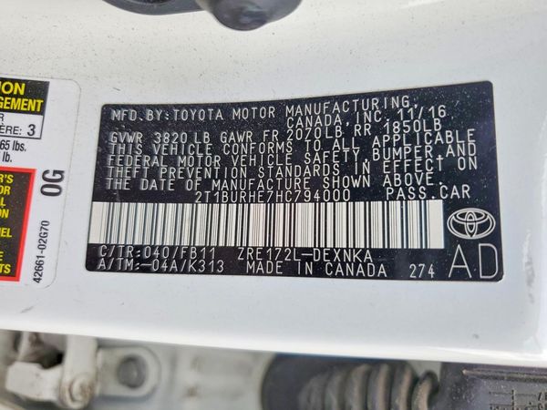2017 TOYOTA COROLLA