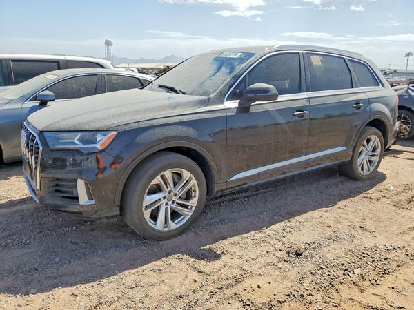 2020 AUDI Q7 quattro Premium Plus
