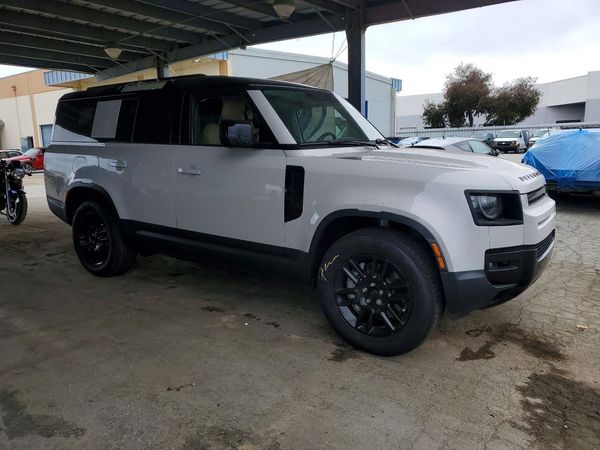 2026 LAND ROVER DEFENDER