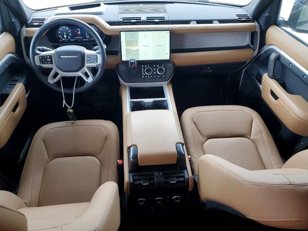 2026 LAND ROVER DEFENDER