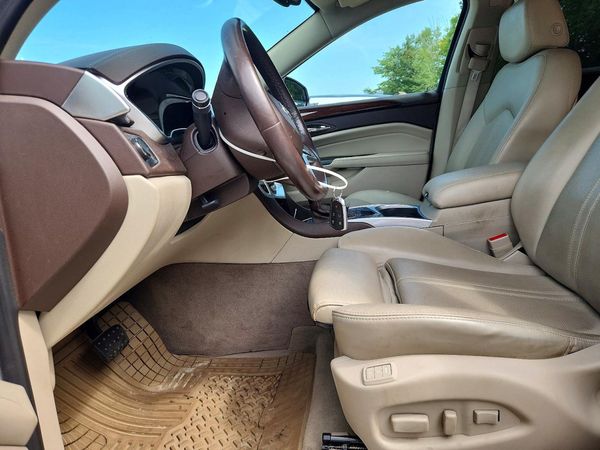 2016 CADILLAC SRX Luxury
