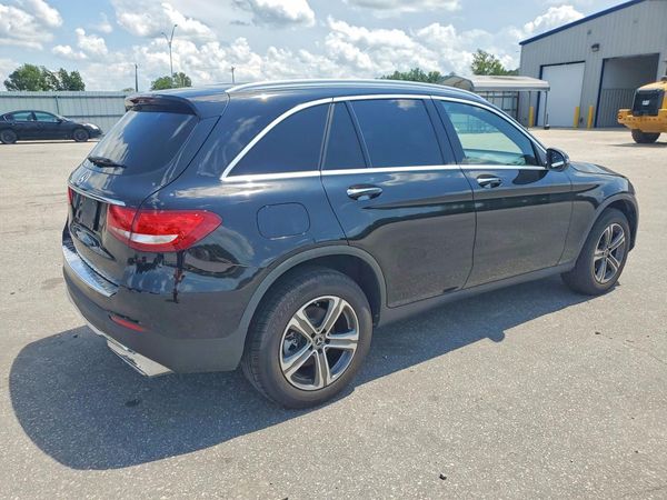 2019 MERCEDES-BENZ GLC GLC300