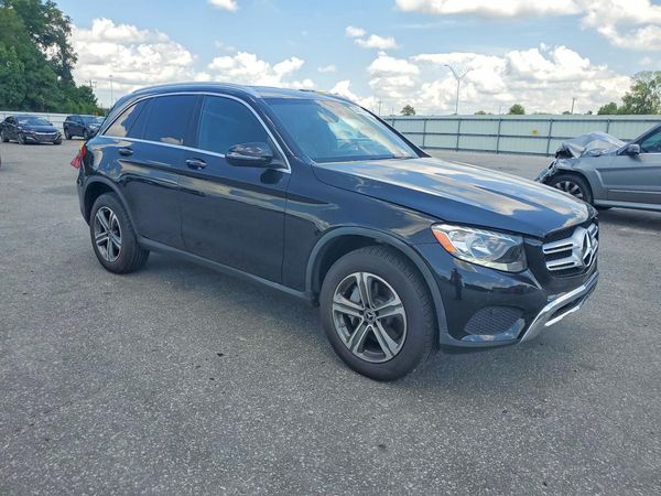 2019 MERCEDES-BENZ GLC GLC300
