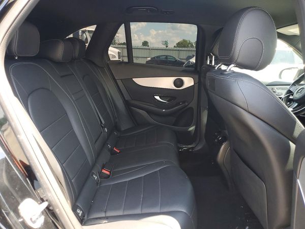 2019 MERCEDES-BENZ GLC GLC300