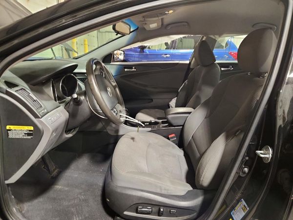 2014 HYUNDAI SONATA