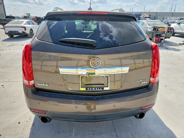 2015 CADILLAC SRX Luxury